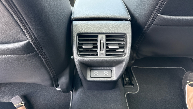 Honda Civic 2.0 eHEV Advance 5dr CVT Hybrid Hatchback